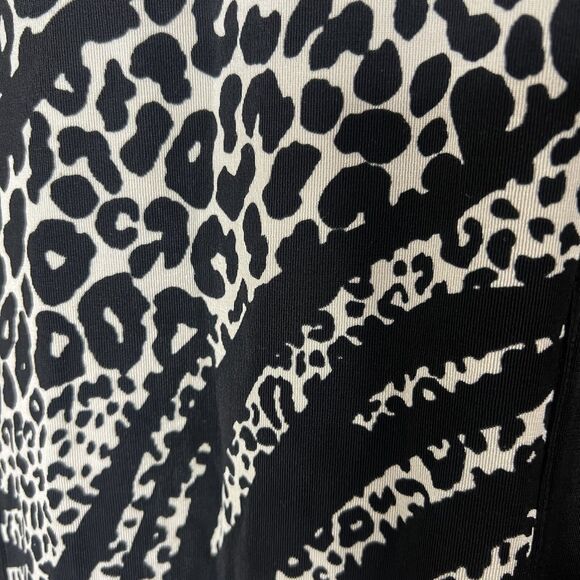 Chico's Travelers Dress Women's 2 Large Black Leopard Slinky Stretch Comfort - Picture 3 of 7